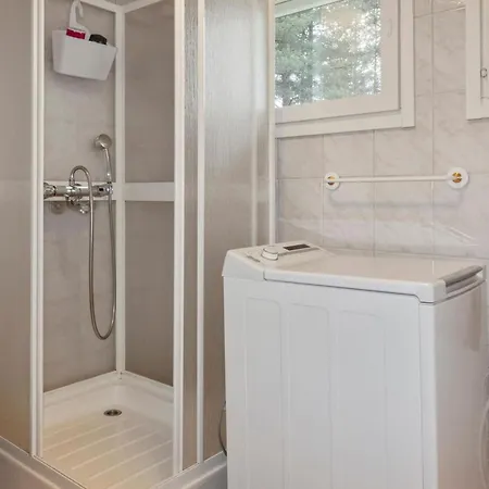 Jaervelae By Interhome 度假居 Kemijärvi