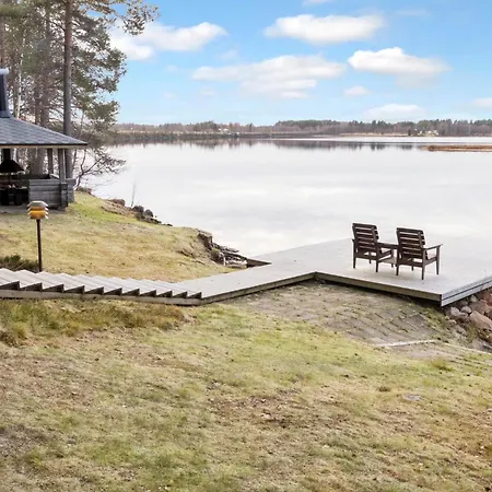 Jaervelae By Interhome